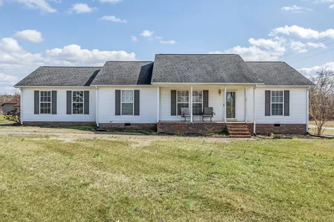 102 Sandy Rd, Unionville, TN 37180