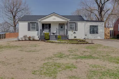 132 Stirton Rd, Nashville, TN 37210