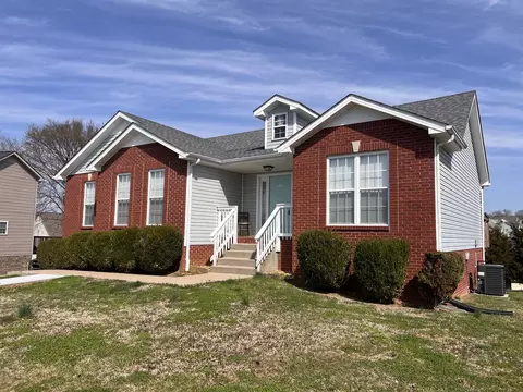 1383 Ambleside Dr, Clarksville, TN 37040