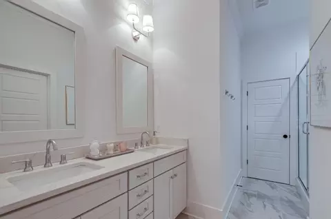 2101 Gildridge Dr, Nashville, TN 37221