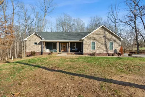 1109 Hazel Dr, Clarksville, TN 37043