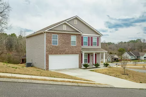 10 Regiment Ct, Rossville, GA 30741