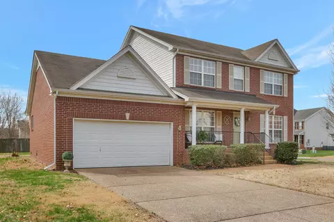 1901 Baileys Trace Dr, Spring Hill, TN 37174