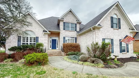 2209 Higgins Ln, Murfreesboro, TN 37130