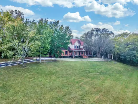 1327 Old Highway 99, Columbia, TN 38401