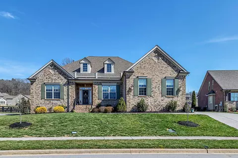 6872 Manor Dr, College Grove, TN 37046