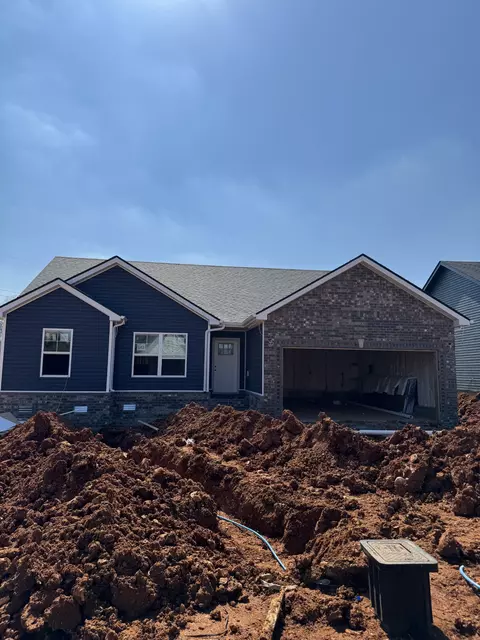 142 Cardinal Crk, Clarksville, TN 37042