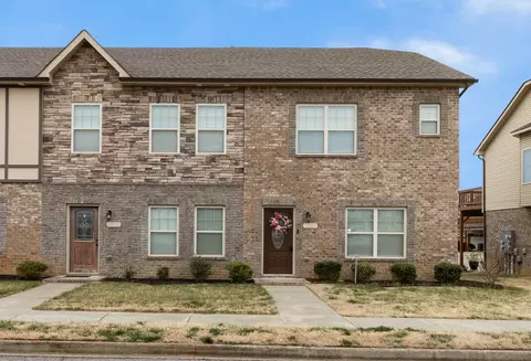 125 Turn Row Dr, Clarksville, TN 37043