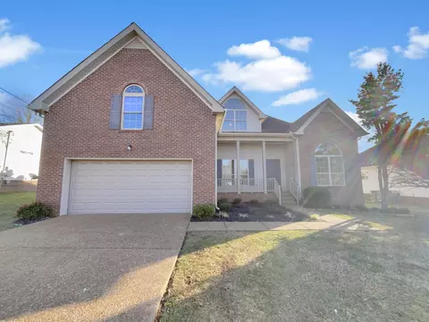 809 Highland Dr, White House, TN 37188