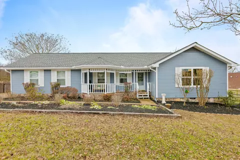 8025 Kittrell Ln, Ooltewah, TN 37363