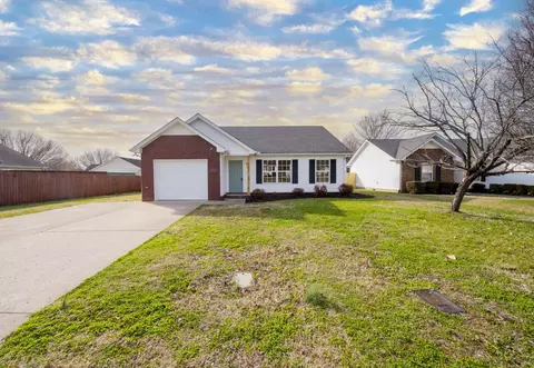 1290 Tiree Dr, Murfreesboro, TN 37128