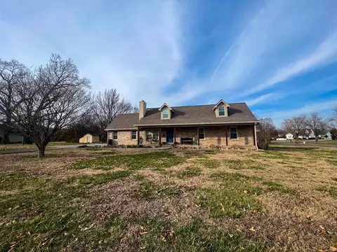 6018 Foothills Dr, Murfreesboro, TN 37129