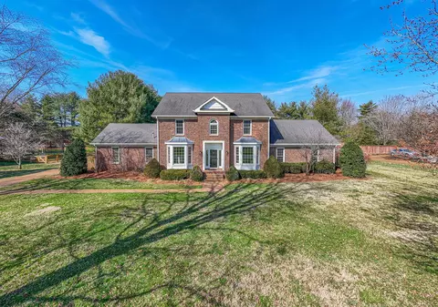 1307 Choctaw Trl, Brentwood, TN 37027