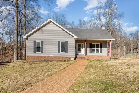 2207 Stonehenge Dr, Greenbrier, TN 37073
