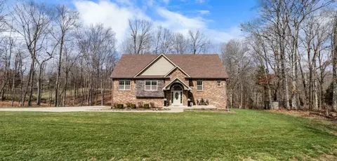 464 Salem Ridge Rd, Clarksville, TN 37040