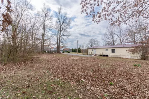 1100 S Franklin St, Tullahoma, TN 37388