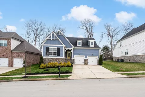 2620 Bramblewood Ln, Thompsons Station, TN 37179