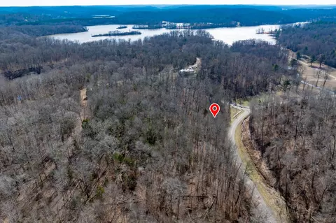 0 Deer Hollow Dr, Parsons, TN 38363