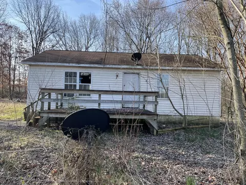 3565 Long Pond Rd, Pembroke, KY 42266