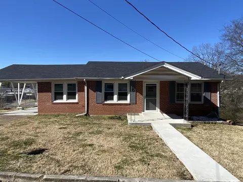 108 Circle Dr, Pulaski, TN 38478