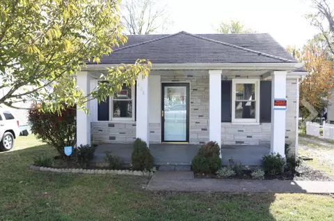406 E 17th St, Columbia, TN 38401