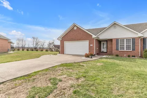 114 Deerfield Ln, Lafayette, TN 37083