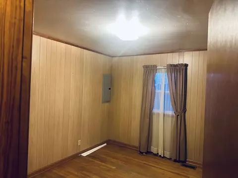 Bedroom - 58 Sunset St, Mcewen, TN 37101 photo 2 of 7
