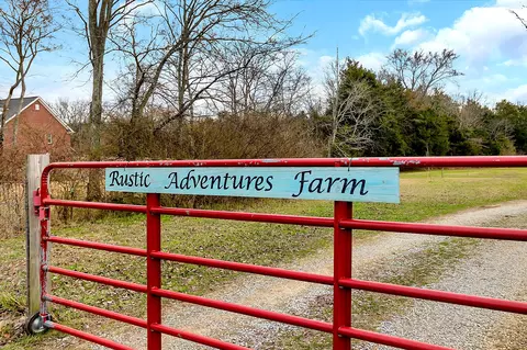 482 Fruit Valley Rd, Rockvale, TN 37153