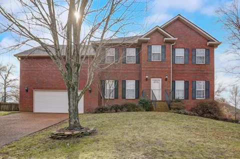 2823 Tweed Pl, Thompsons Station, TN 37179