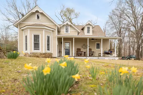 2996 Old Murfreesboro Rd, Arrington, TN 37014