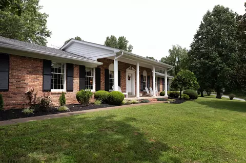 Exterior - 1296 E Grinders Switch Rd, Centerville, TN 37033 photo 3 of 28