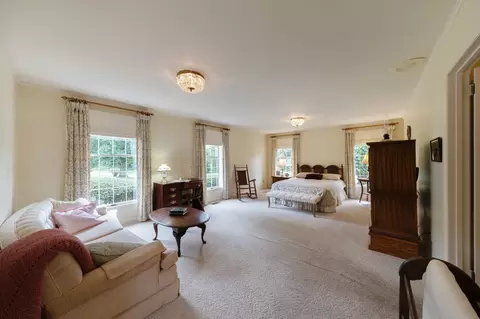 Bedroom - 1296 E Grinders Switch Rd, Centerville, TN 37033 photo 4 of 5