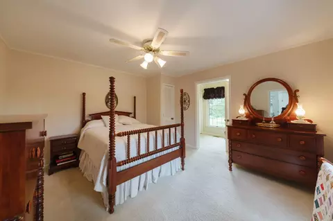 Bedroom - 1296 E Grinders Switch Rd, Centerville, TN 37033 photo 2 of 5