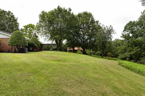 Exterior - 1296 E Grinders Switch Rd, Centerville, TN 37033 photo 21 of 28