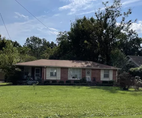 3805 Dartmouth Ave, Nashville, TN 37215