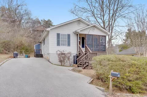 107 Lawn St, Chattanooga, TN 37405