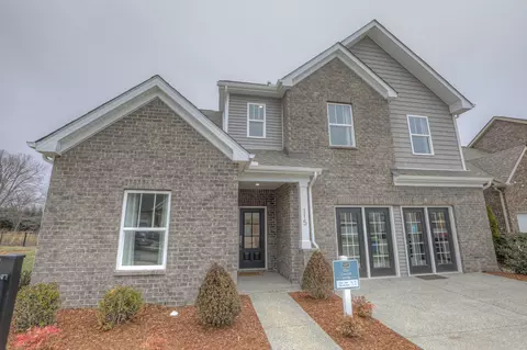 520 Triple Crown Cir, Gallatin, TN 37066