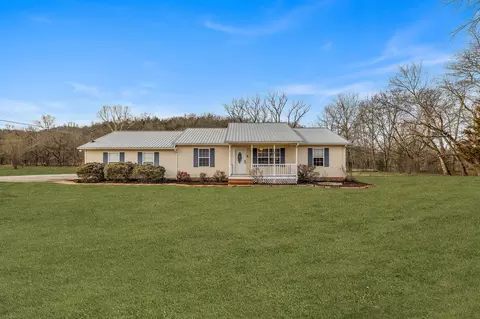 1202 Hollis Creek Rd, Woodbury, TN 37190