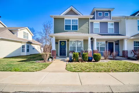 39 Ellington Ter, Clarksville, TN 37040
