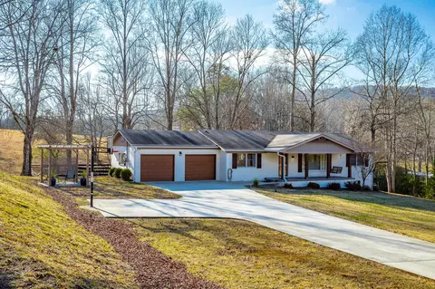 300 Highwater Rd, Soddy Daisy, TN 37379