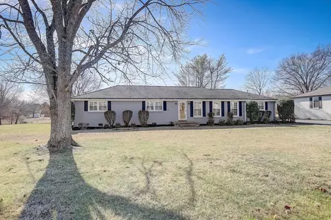 1618 Westland Dr, Lebanon, TN 37087