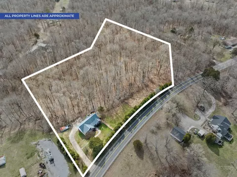 4155 Lylewood Rd, Indian Mound, TN 37079