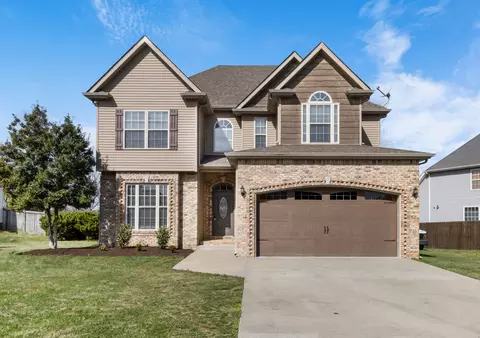 2856 Brewster Dr, Clarksville, TN 37042
