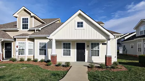 138 Alexander Blvd, Clarksville, TN 37040