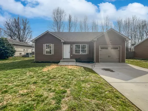 732 Inver Ln, Clarksville, TN 37042