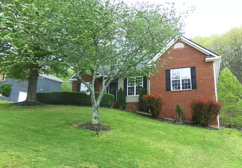122 NW Mapleton Ridge Dr, Cleveland, TN 37312