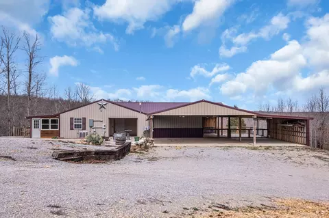 188 Duck Call Dr, Summertown, TN 38483
