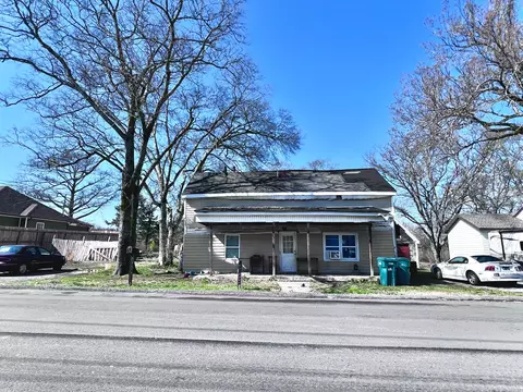 668 5th Ave N, Lewisburg, TN 37091