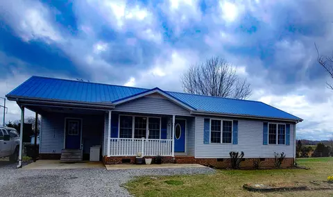 310 Collins River Dr, Rock Island, TN 38581