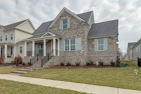 1572 Drakes Creek Rd, Hendersonville, TN 37075
